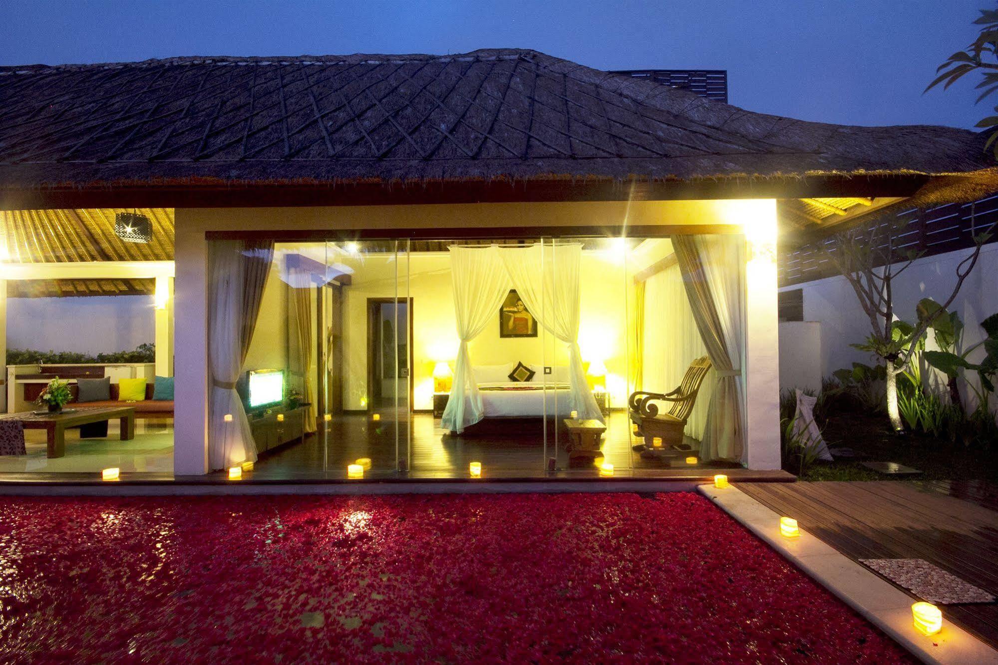 Avery Le Nixsun Villas Uluwatu By Waringin Hospitality Free Gym Access Exterior foto
